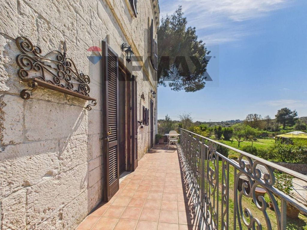 Luxury House for sale in Ostuni, 1 199 000 €, Photo 5