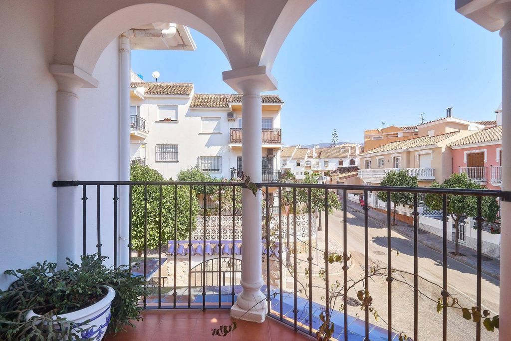Luxury House for sale in Fuengirola, 895 000 €, Photo 6
