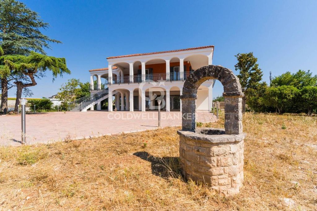 Maison de luxe à vendre à Muro Leccese, 570 000 €, Photo 3