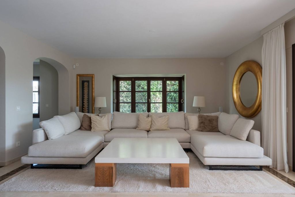 Luxury House for sale in Marbella, 2 250 000 €, Photo 6