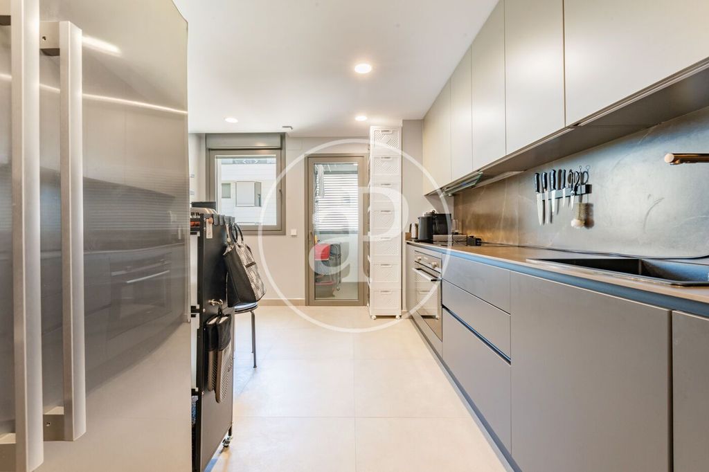 Luxury Apartment for sale in Alcobendas, 950 000 €, Photo 7