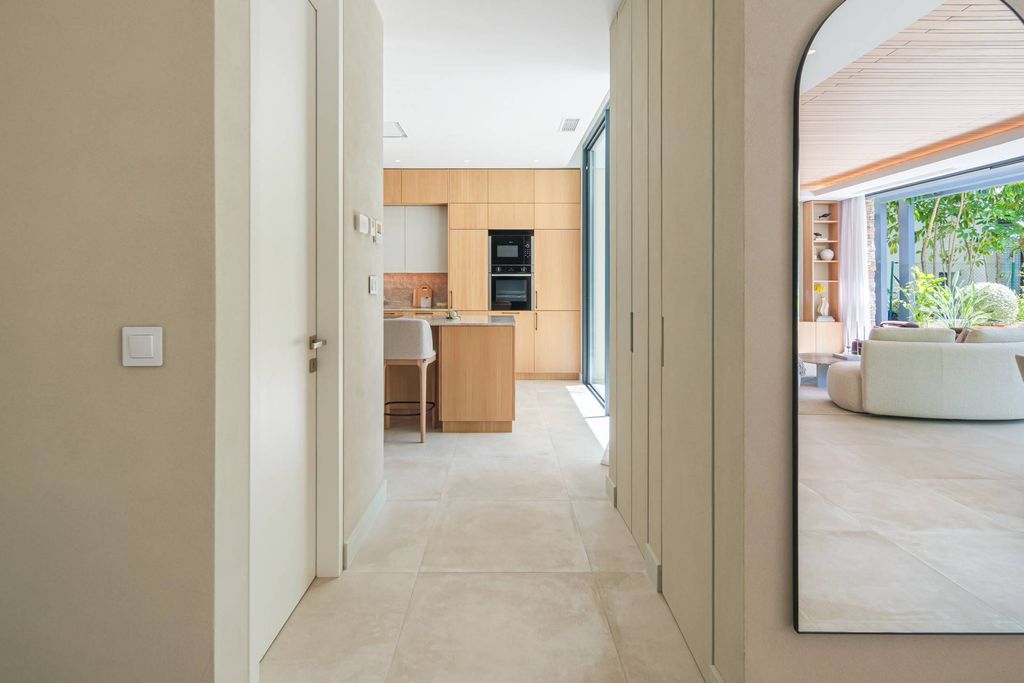Luxury House for sale in Marbella, 2 750 000 €, Photo 7