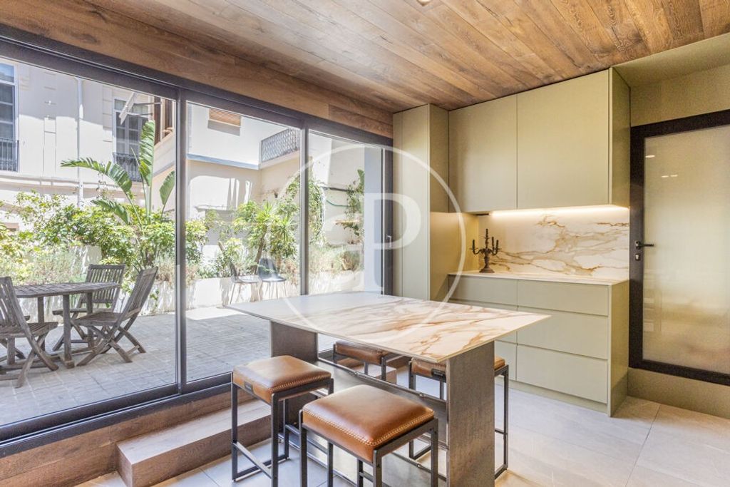 Luxury Apartment for sale in Valencia, 435 000 €, Photo 2