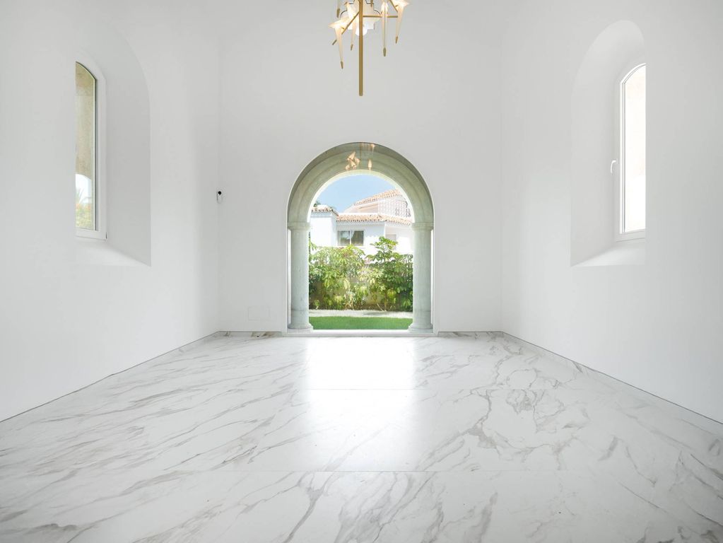 Luxury House for sale in Marbella, 4 050 000 €, Photo 6