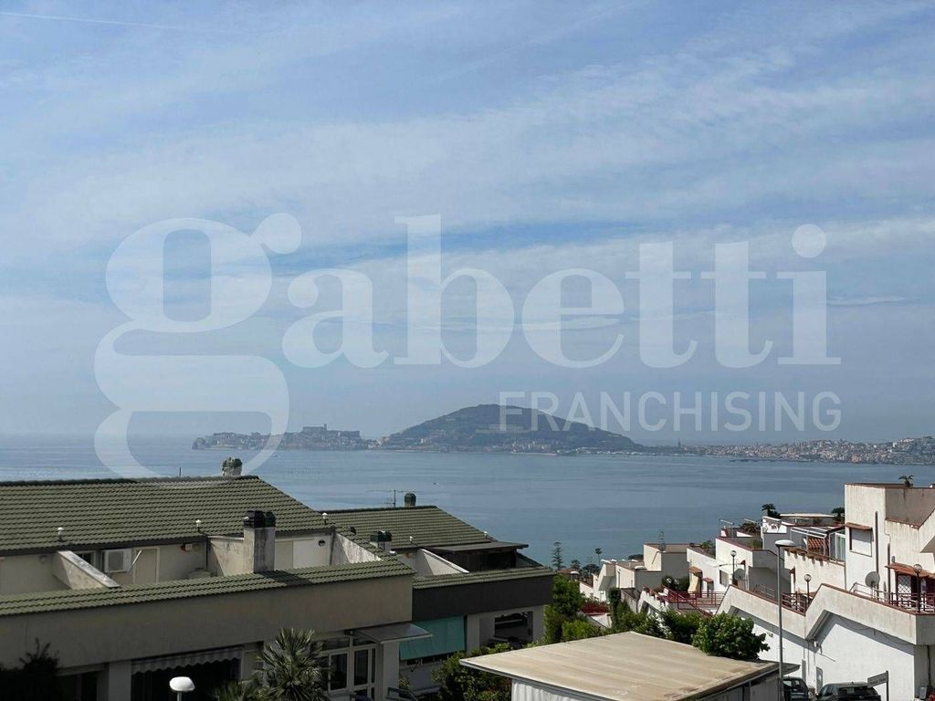 Luxury House for sale in Formia, 1 500 000 €, Photo 1