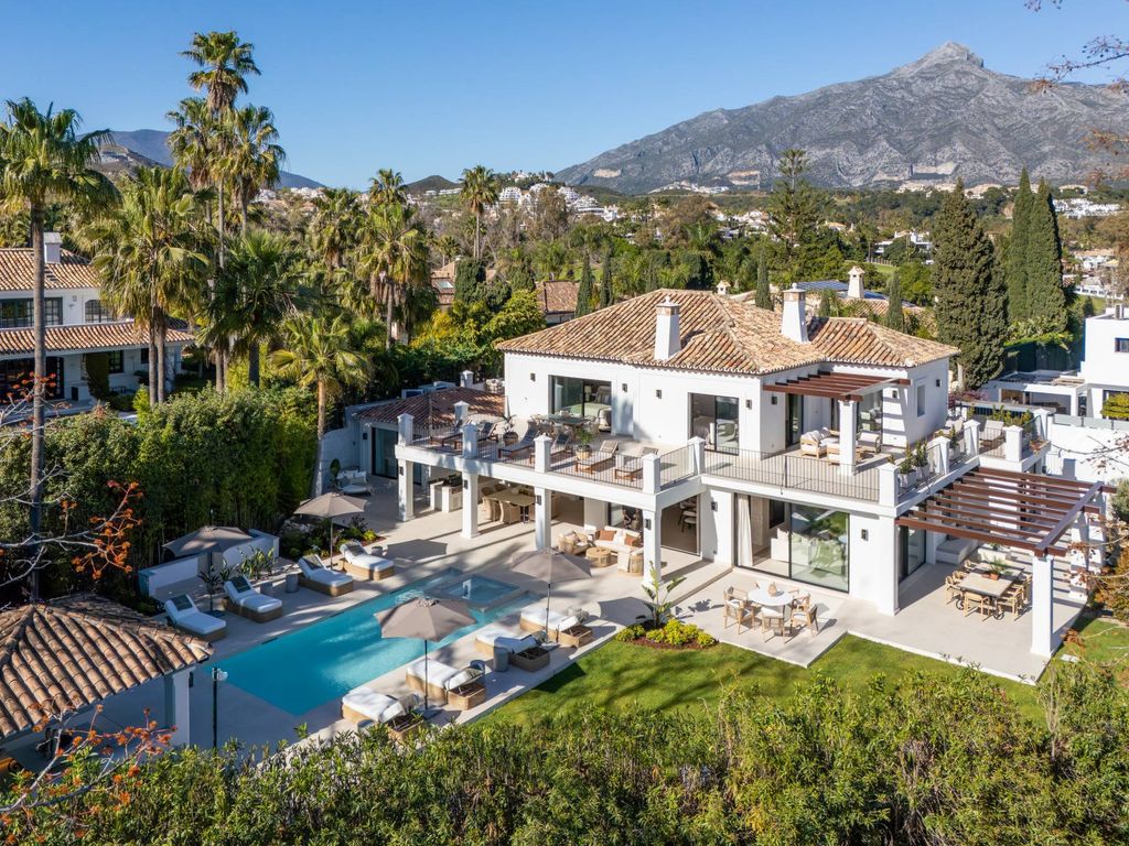 Luxury House for sale in Nueva Andalucia, 5 995 000 €, Photo 1