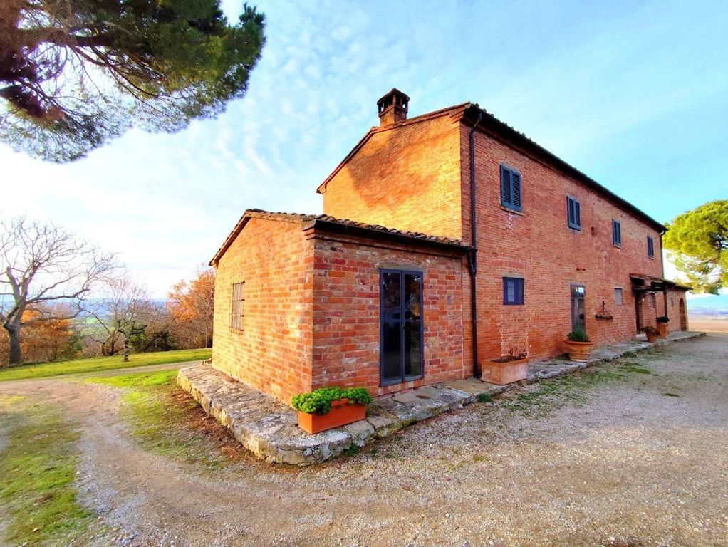 Maison de luxe à vendre à Cortona, 1 000 000 €, Photo 1