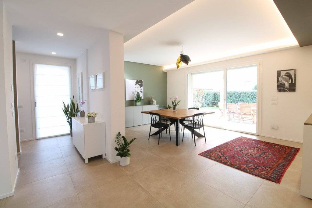 Maison de luxe à vendre à Albignasego, 580 000 €, Photo 2