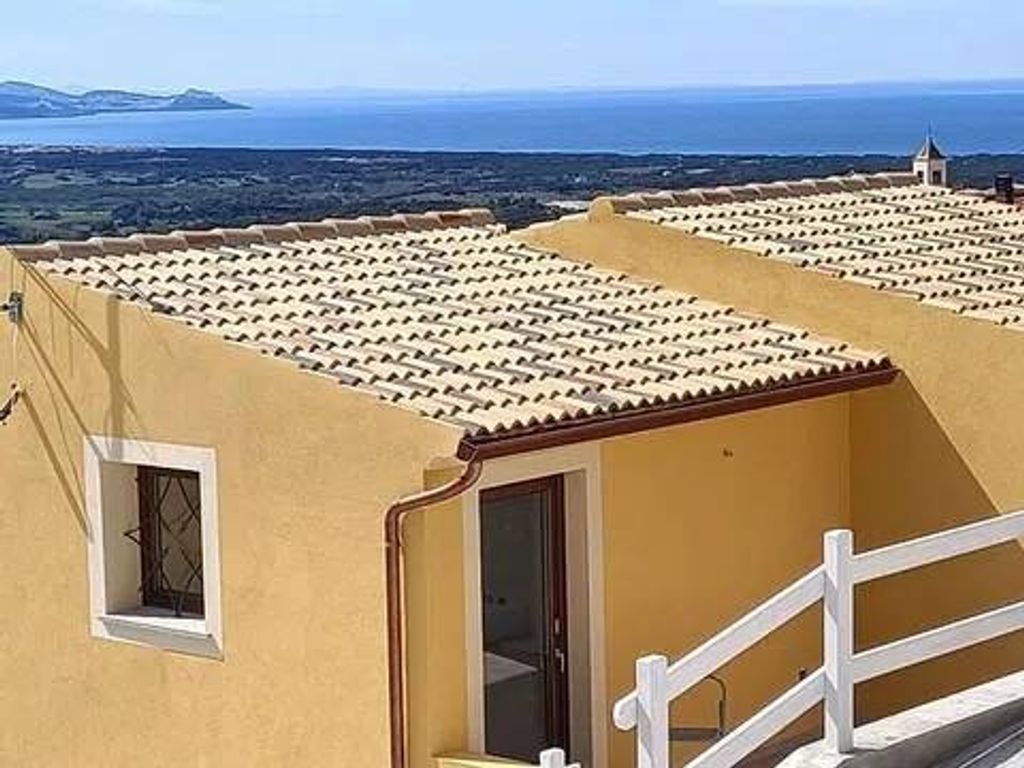 Luxury House for sale in Badesi, 415 000 €, Photo 2