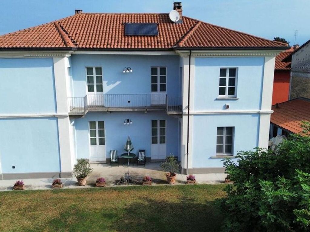 Luxury House for sale in Caluso, 520 000 €, Photo 1