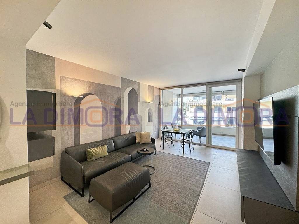 Luxury Apartment for sale in Aversa, 460 000 €, Photo 1