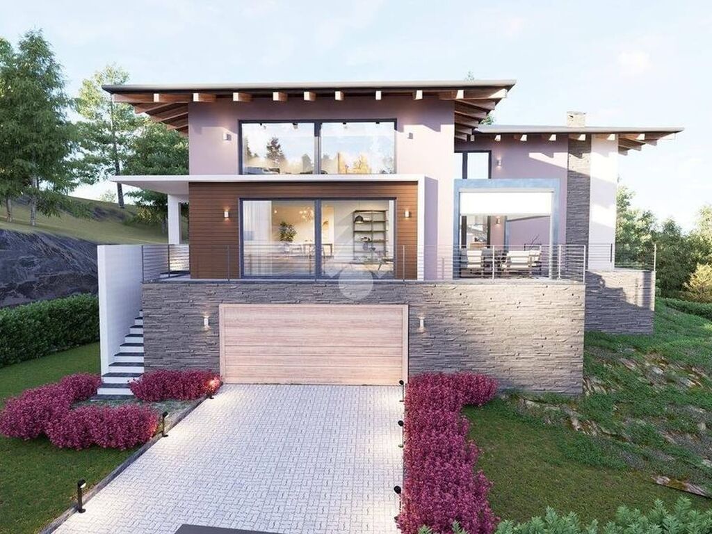 Luxury House for sale in Ivrea, 470 000 €, Photo 1
