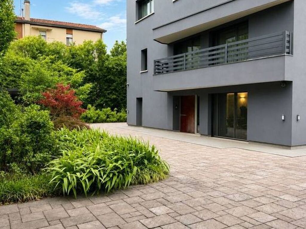 Luxury House for sale in Treviso, 1 750 000 €, Photo 2