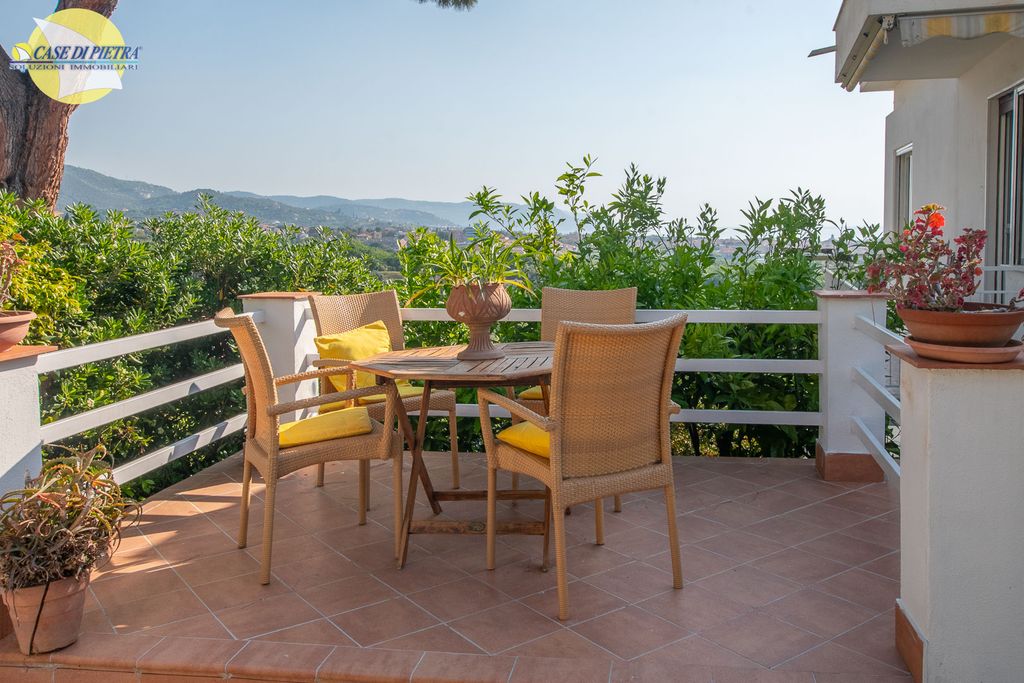Maison de luxe à vendre à Loano, 649 000 €, Photo 3