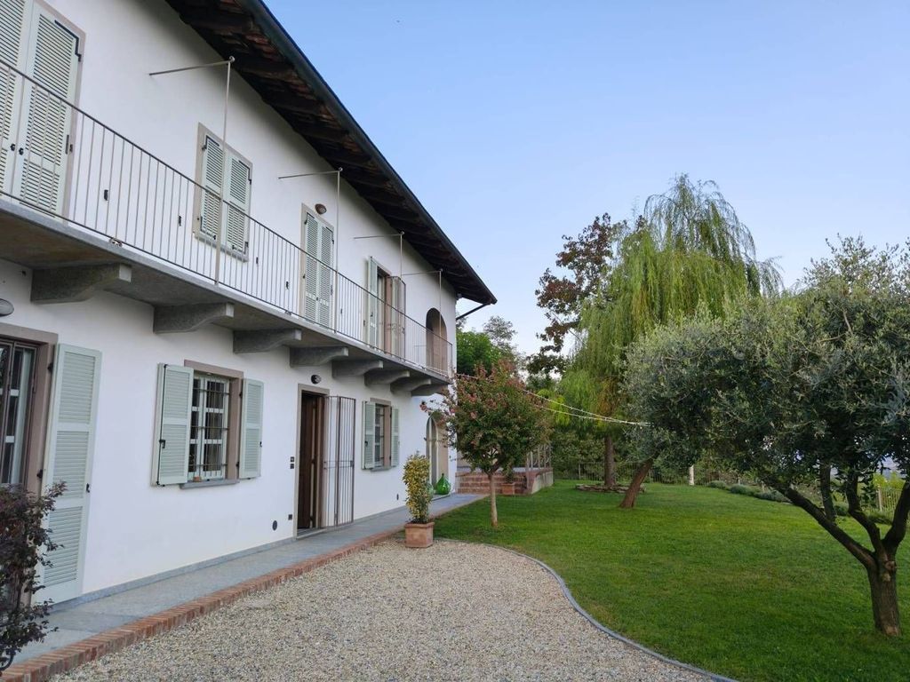 Luxury House for sale in Pinerolo, 1 000 000 €, Photo 4