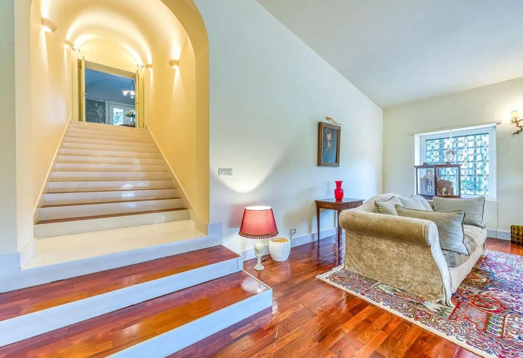 Luxury House for sale in Rome, 2 000 000 €, Photo 4