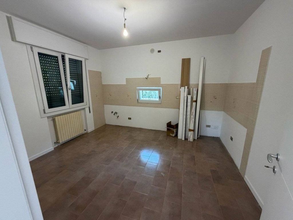 Luxury House for sale in Noale, 500 000 €, Photo 6