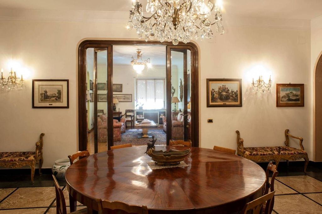 Luxury Apartment for sale in Rome, 2 040 000 €, Photo 6