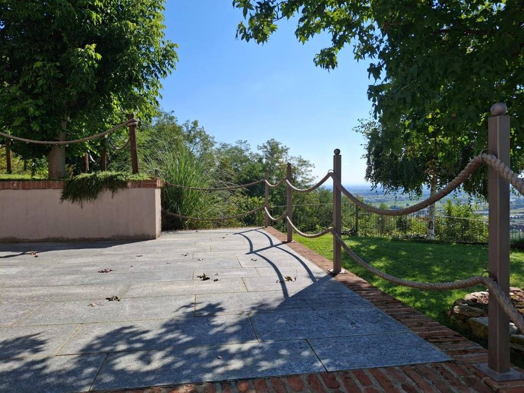 Luxury House for sale in Pinerolo, 1 000 000 €, Photo 7