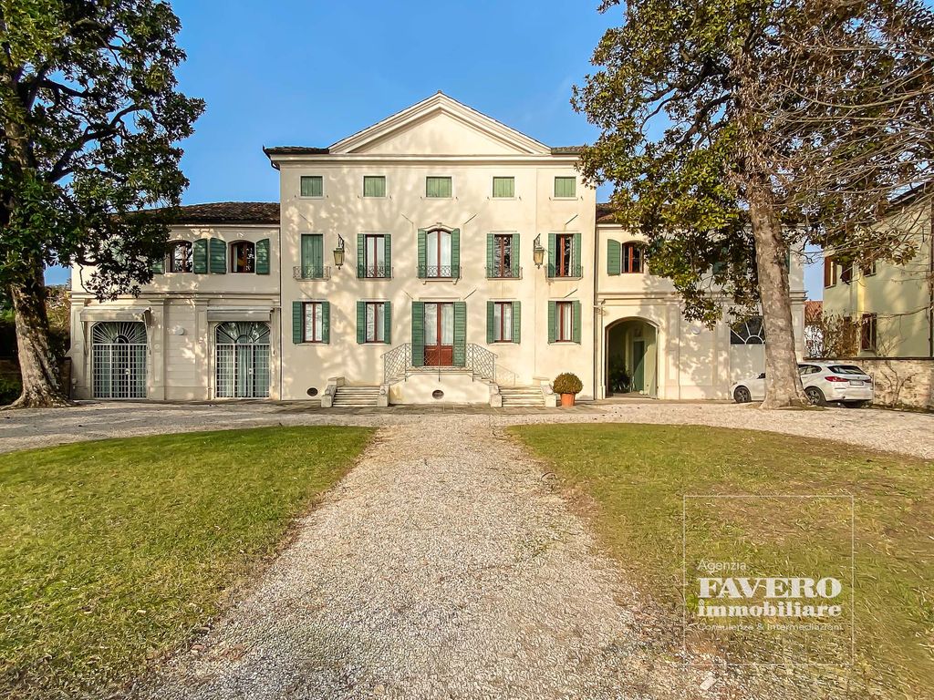 Luxury House for sale in Dolo, 2 500 000 €, Photo 1
