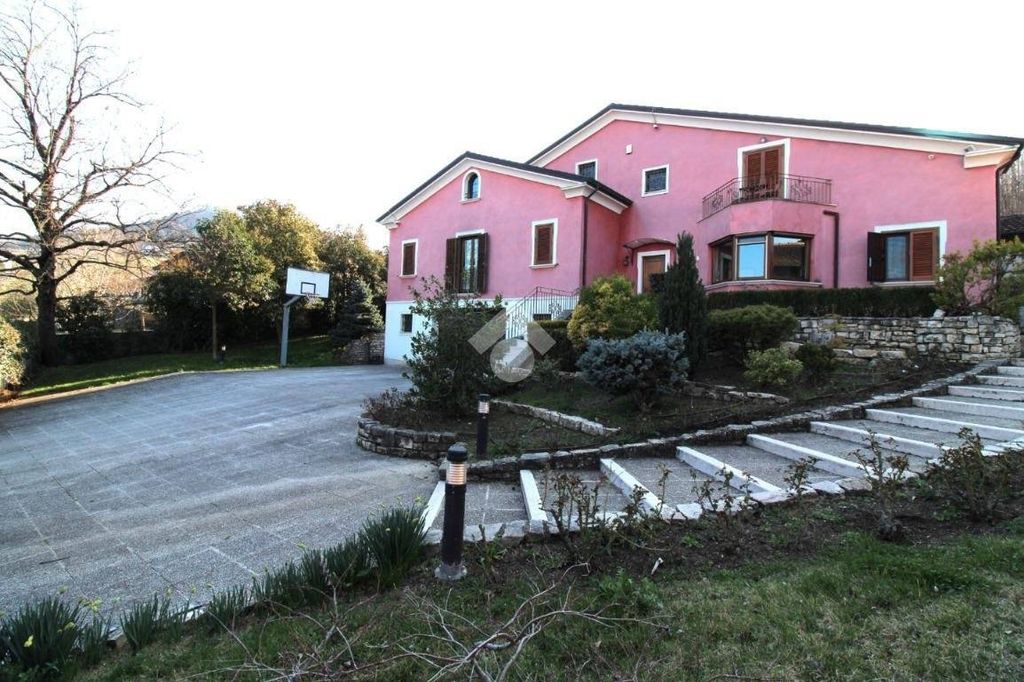 Luxury House for sale in Ferrazzano, 950 000 €, Photo 1