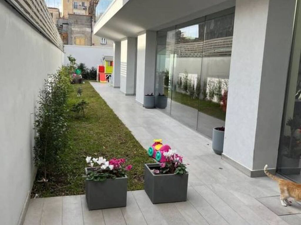 Luxury House for sale in Catania, 900 000 €, Photo 1