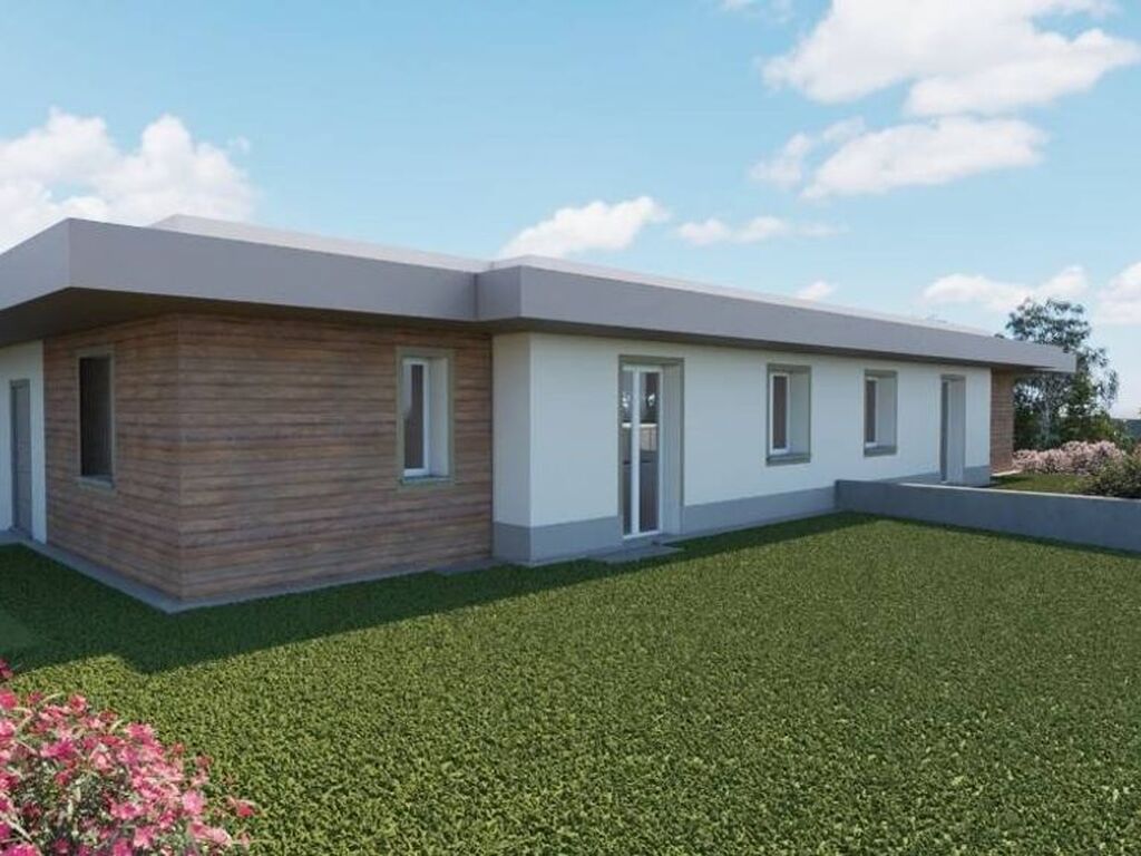 Luxury House for sale in Gavirate, 494 000 €, Photo 1