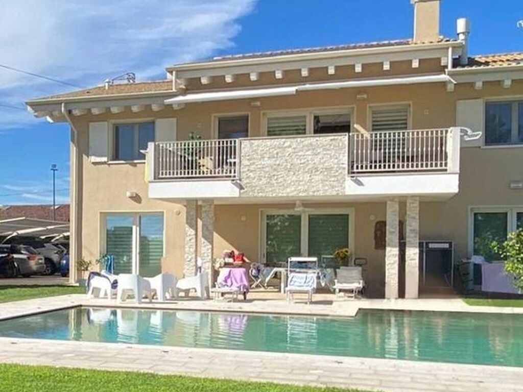 Luxury House for sale in Chioggia, 1 450 000 €, Photo 1