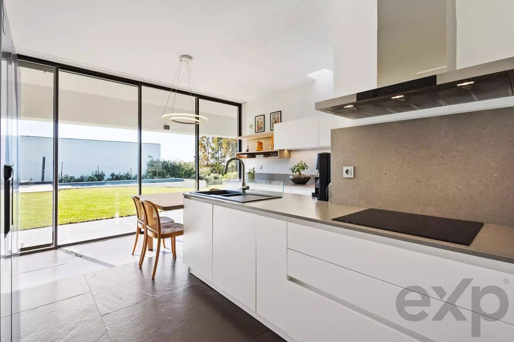 Luxury House for sale in Óbidos, 950 000 €, Photo 1