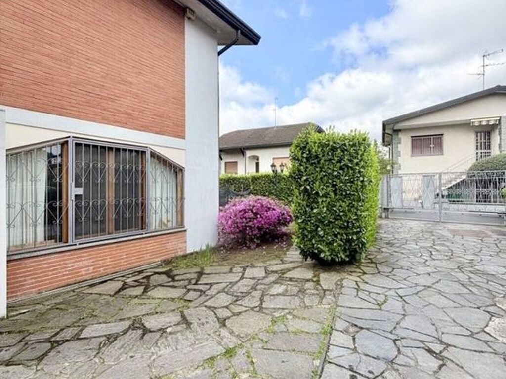 Maison de luxe à vendre à Binasco, 980 000 €, Photo 2