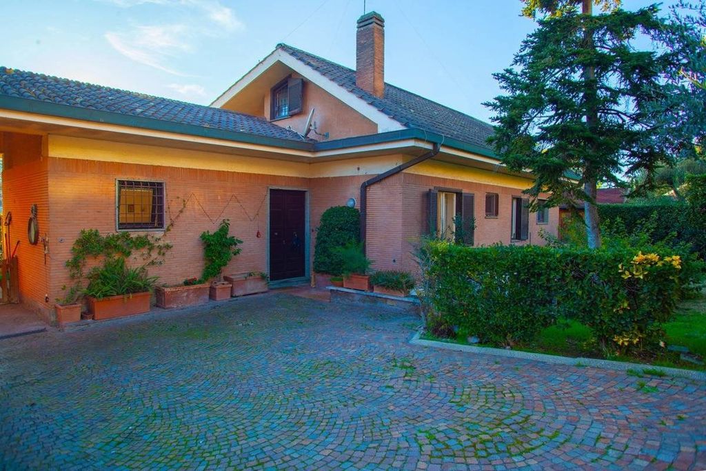 Maison de luxe à vendre à Rome, 1 580 000 €, Photo 3