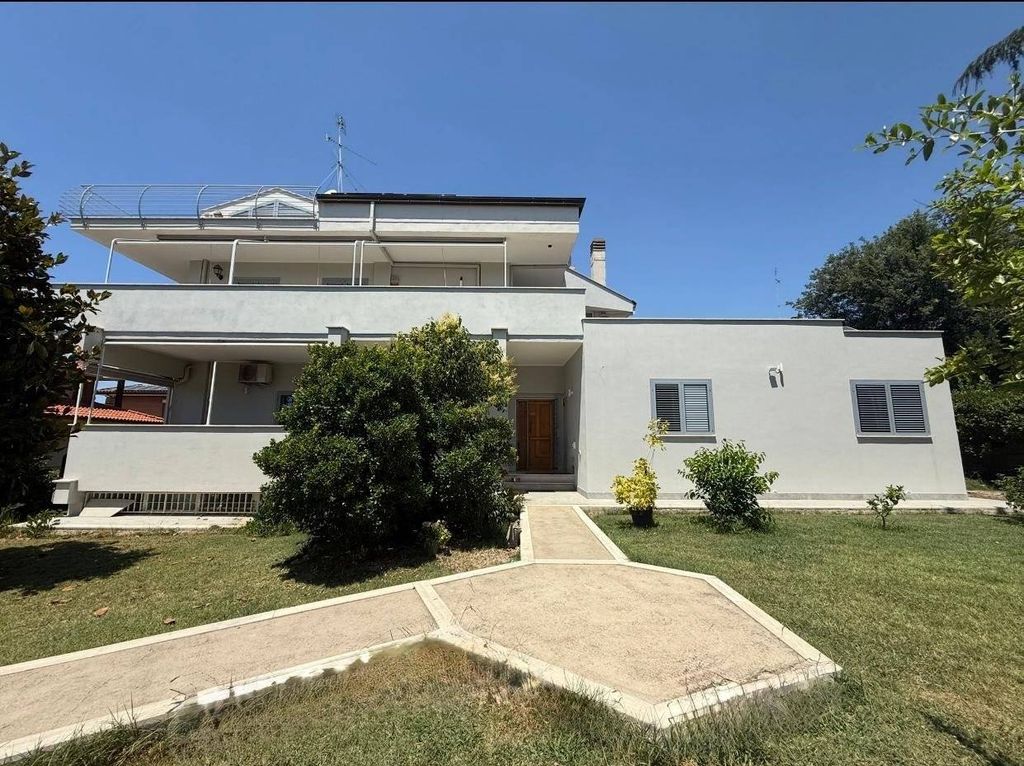 Luxury House for sale in Rome, 935 000 €, Photo 4