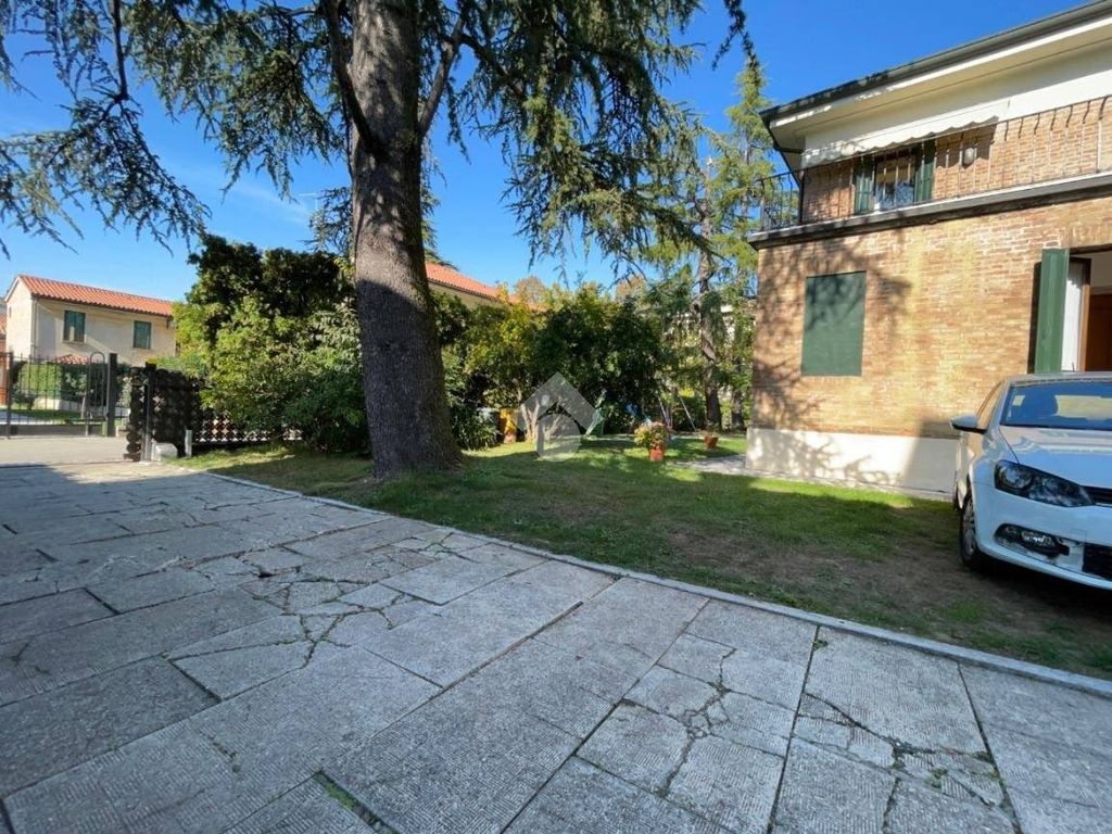 Luxury House for sale in Treviso, 1 290 000 €, Photo 4