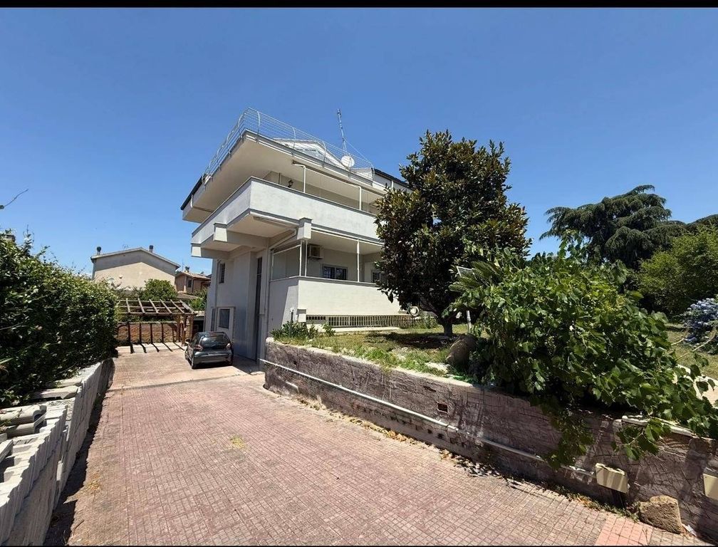Luxury House for sale in Rome, 935 000 €, Photo 6