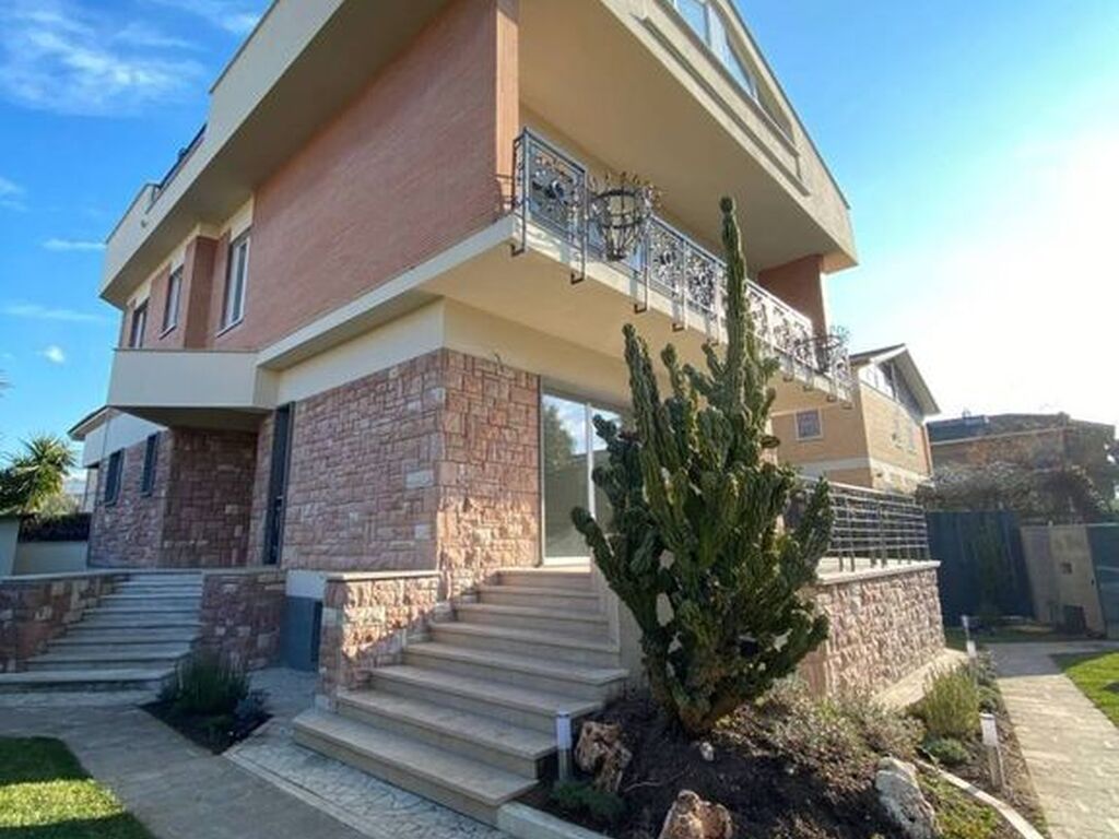 Luxury House for sale in Rome, 829 000 €, Photo 7