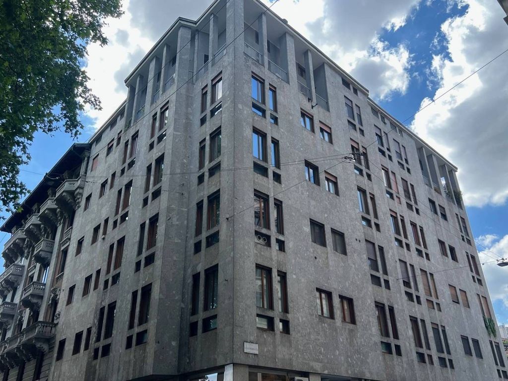 Appartement de luxe à vendre à Milan, 850 000 €, Photo 1