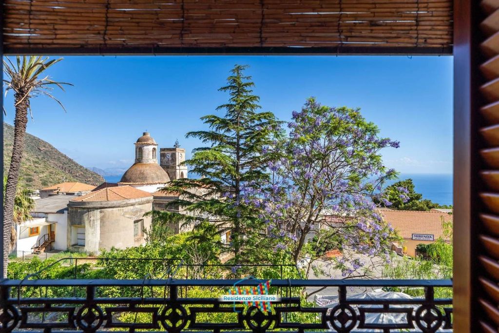 Appartement de luxe à vendre à Leni, 975 000 €, Photo 1