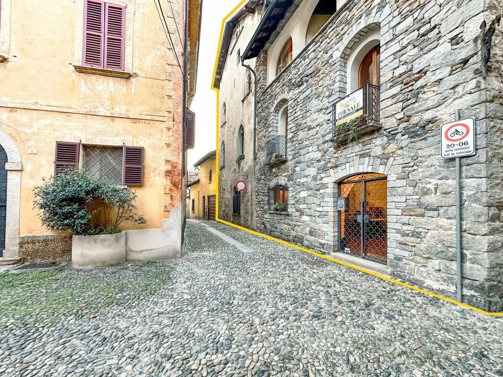 Maison de luxe à vendre à Cannobio, 775 000 €, Photo 1