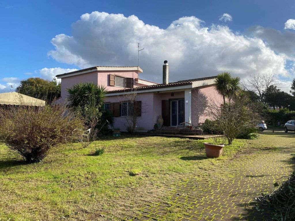 Maison de luxe à vendre à Marino, 529 000 €, Photo 1