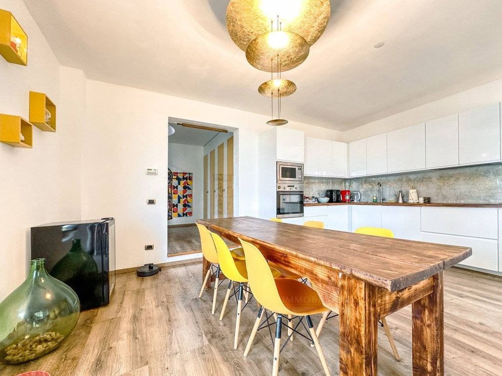 Maison de luxe à vendre à Oggebbio, 790 000 €, Photo 5