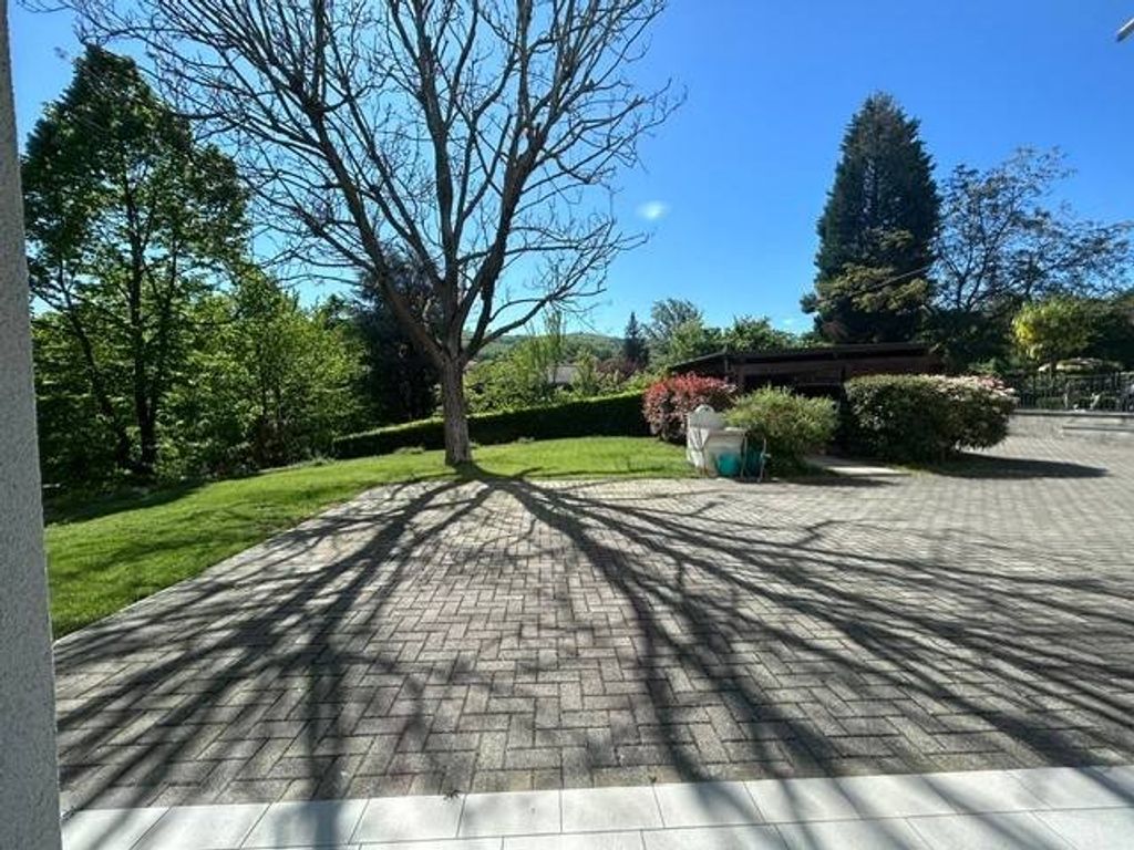 Luxury House for sale in Castellarano, 780 000 €, Photo 6