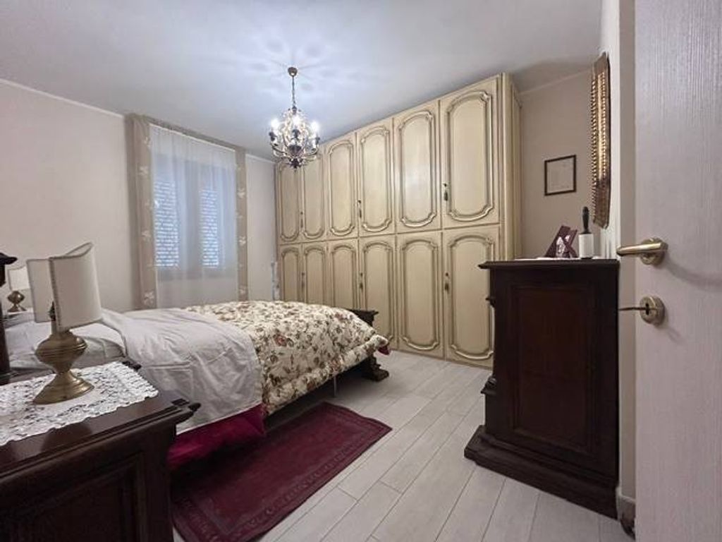 Luxury House for sale in Castellarano, 780 000 €, Photo 7