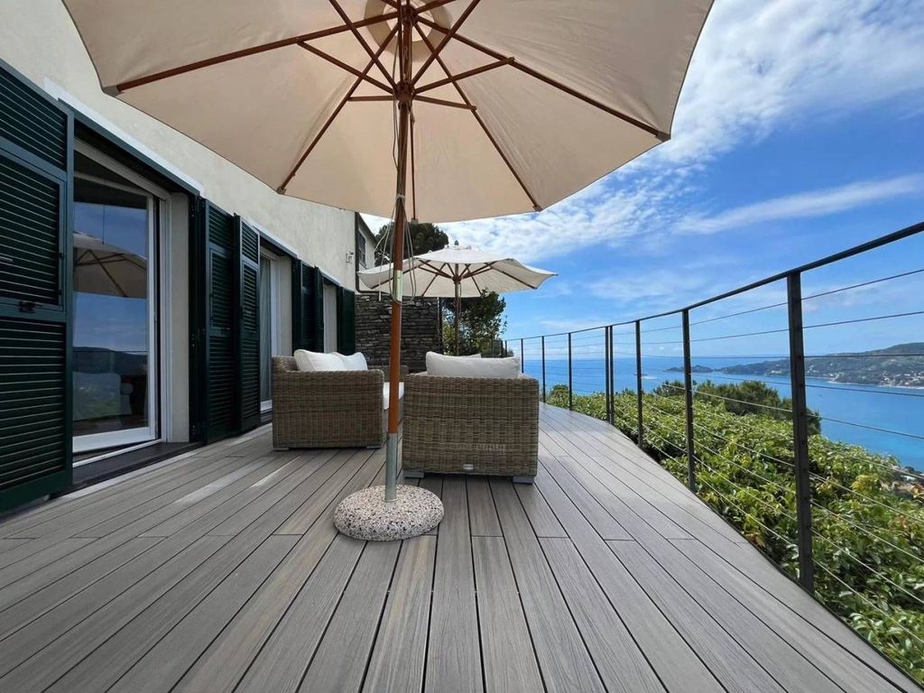 Luxury House for sale in Zoagli, 1 500 000 €, Photo 1