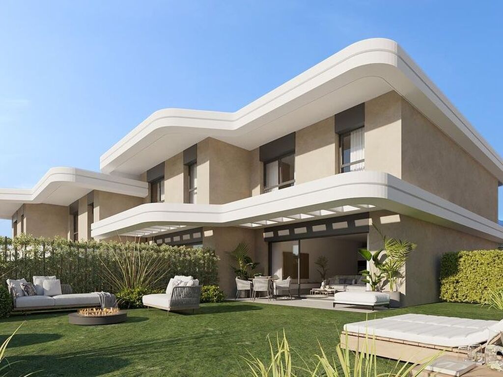 Luxury Apartment for sale in Estepona, 552 000 €, Photo 1