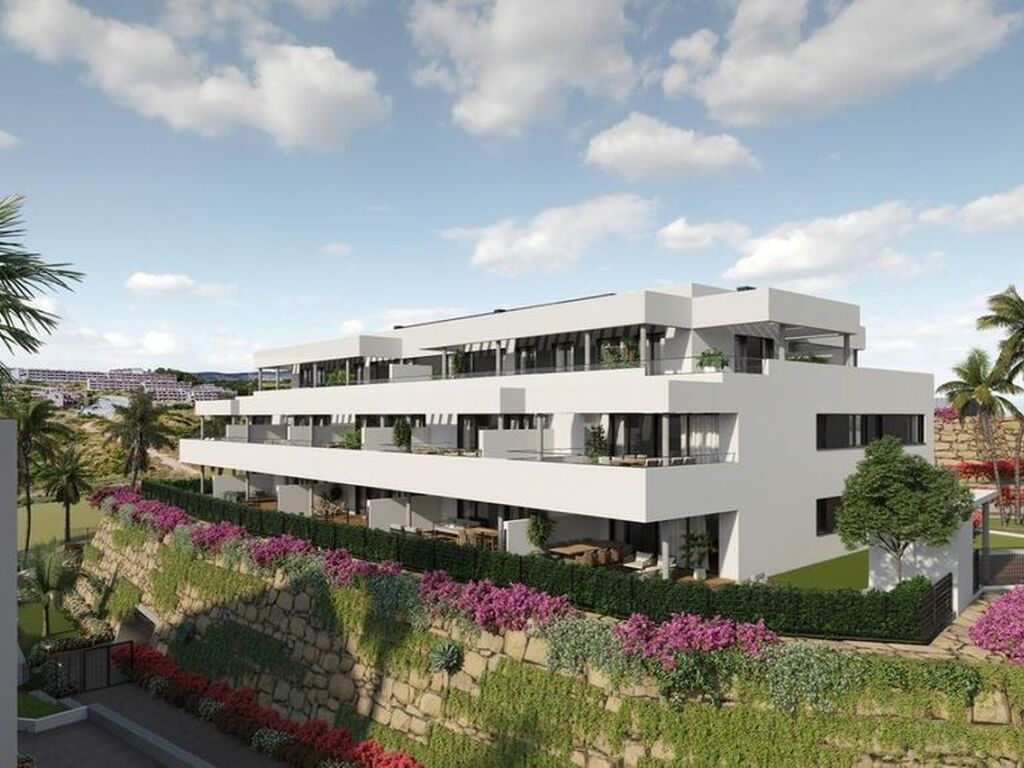 Luxury Apartment for sale in Estepona, 520 000 €, Photo 1