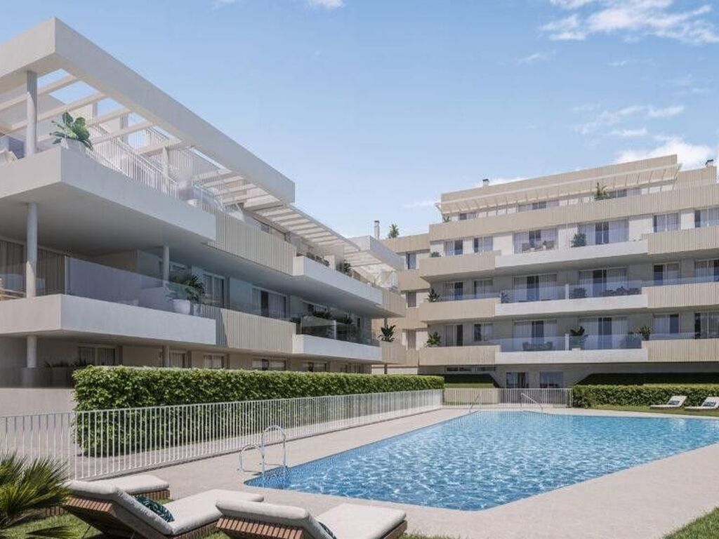 Luxury Apartment for sale in Estepona, 550 000 €, Photo 1