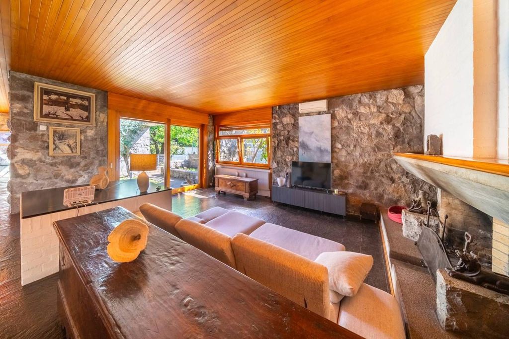 Luxury House for sale in Campoformido, 890 000 €, Photo 1