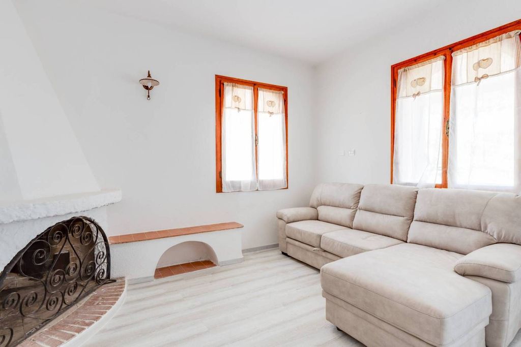 Maison de luxe à vendre à Pula, 1 200 000 €, Photo 2