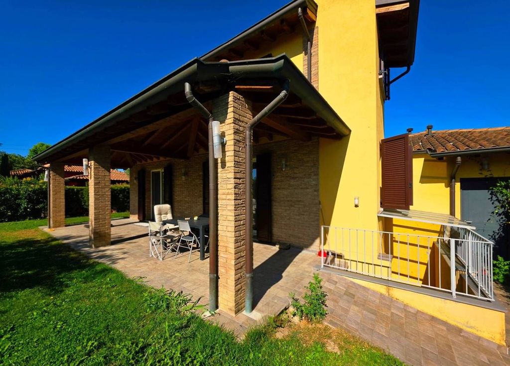Luxury House for sale in Parma, 738 000 €, Photo 6