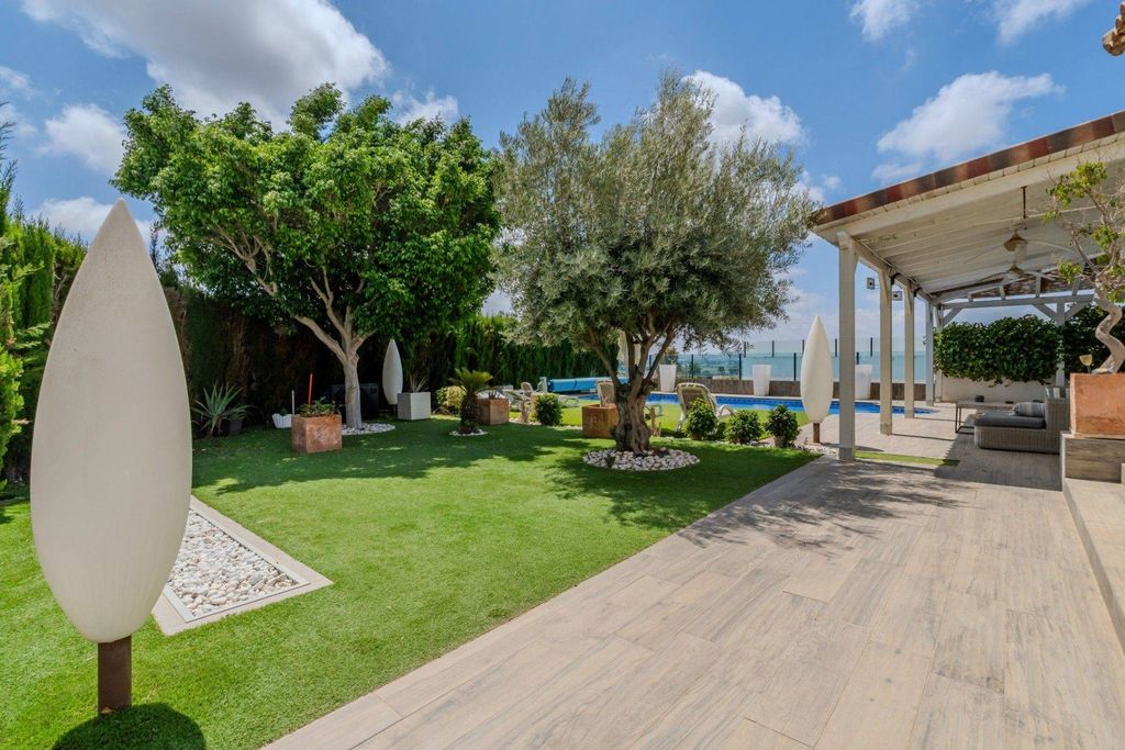 Luxury House for sale in San Fulgencio, 495 000 €, Photo 6